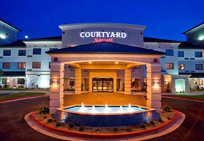 Courtyard By Marriott North/quail Springs Hotel 3*