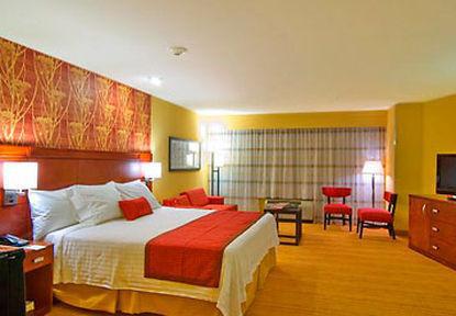 Courtyard By Marriott North/quail Springs Hotel