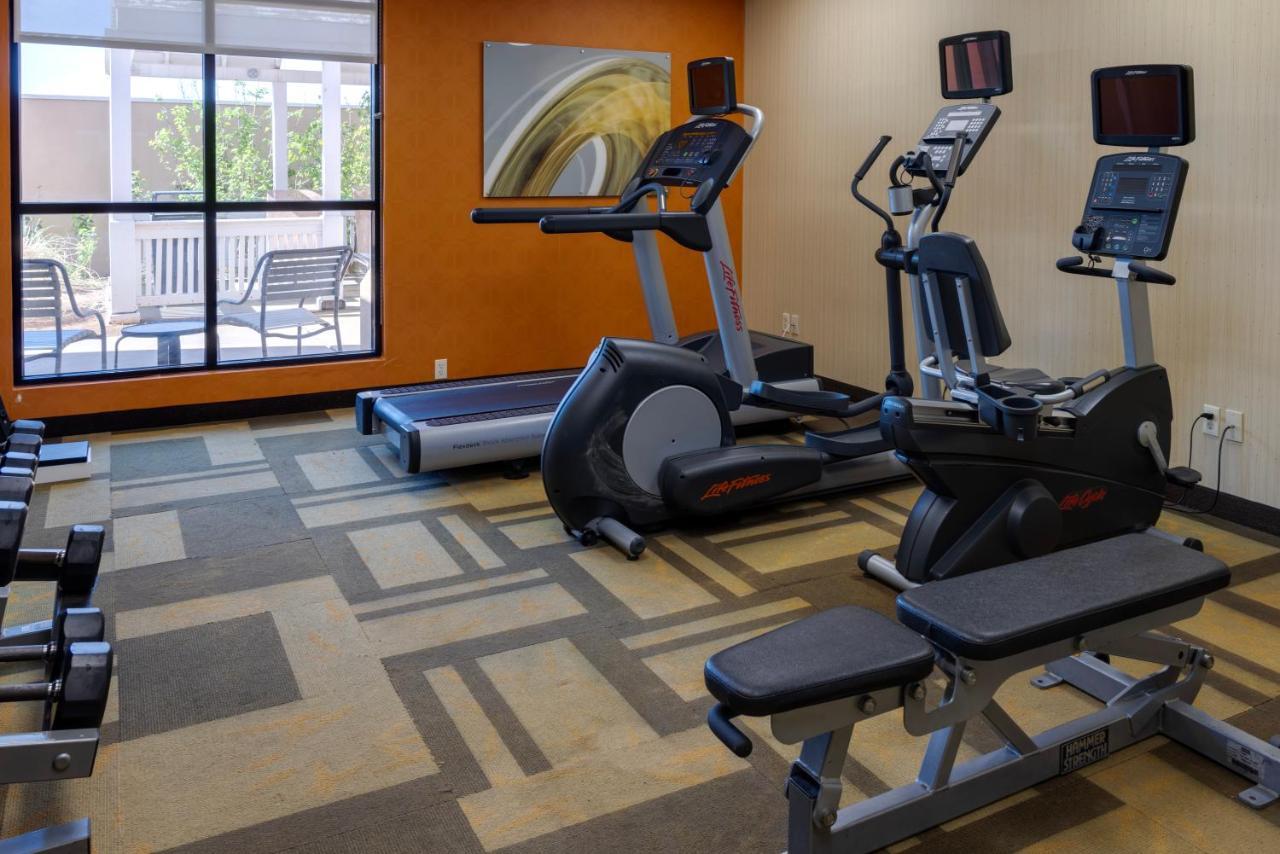 Courtyard By Marriott North/quail Springs Hotel 3*