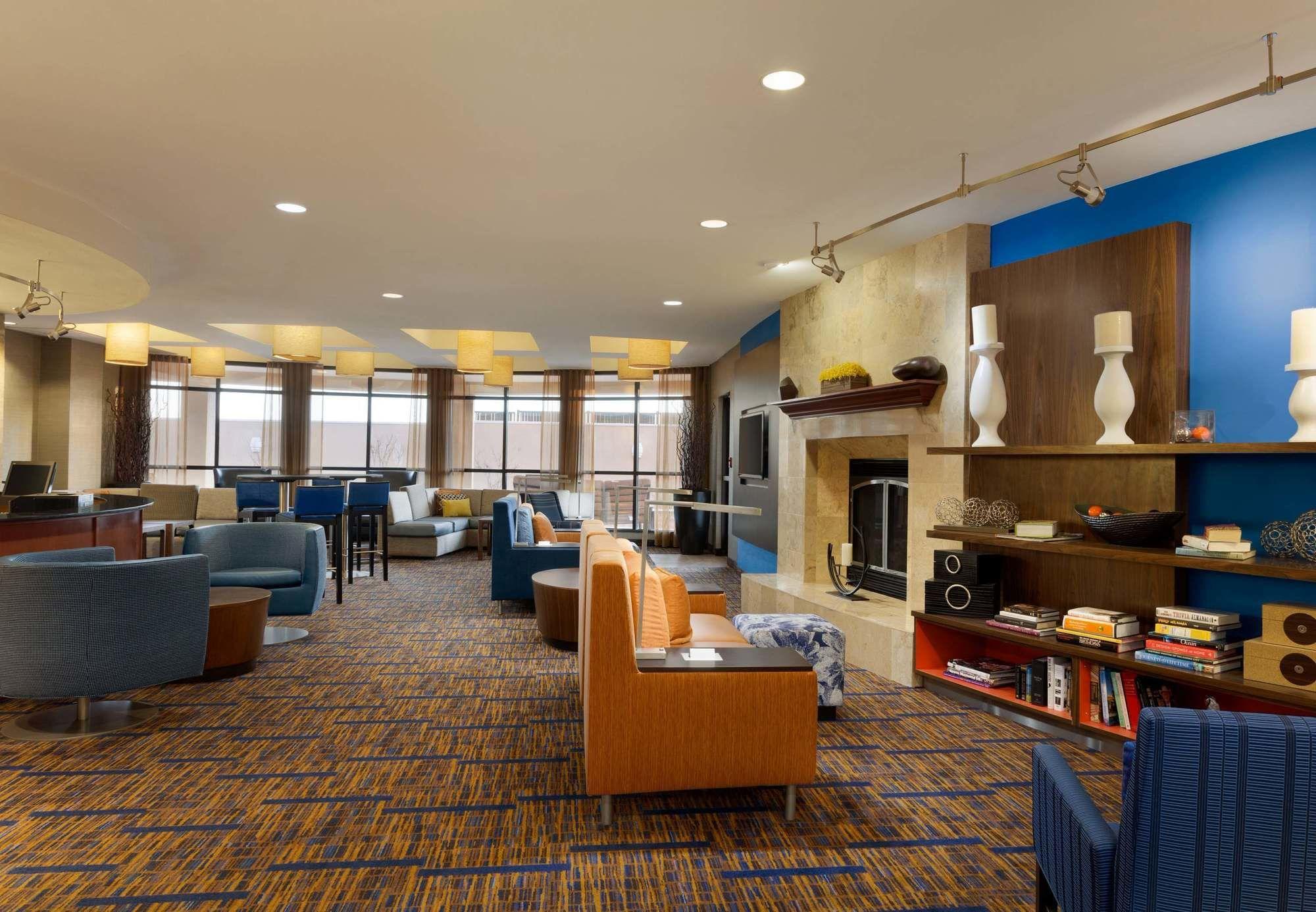 Courtyard By Marriott North/quail Springs Hotel