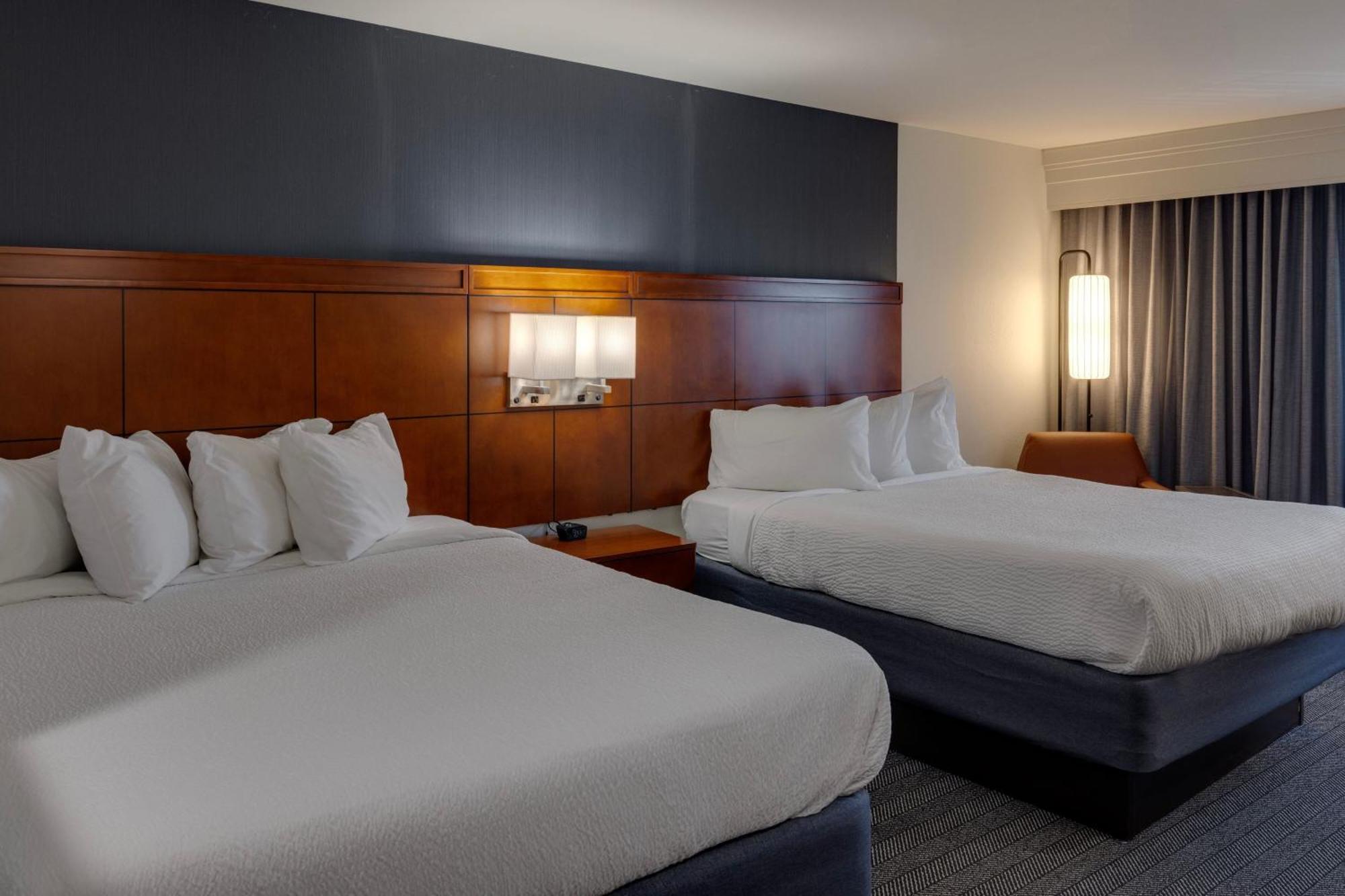 Courtyard By Marriott North/quail Springs