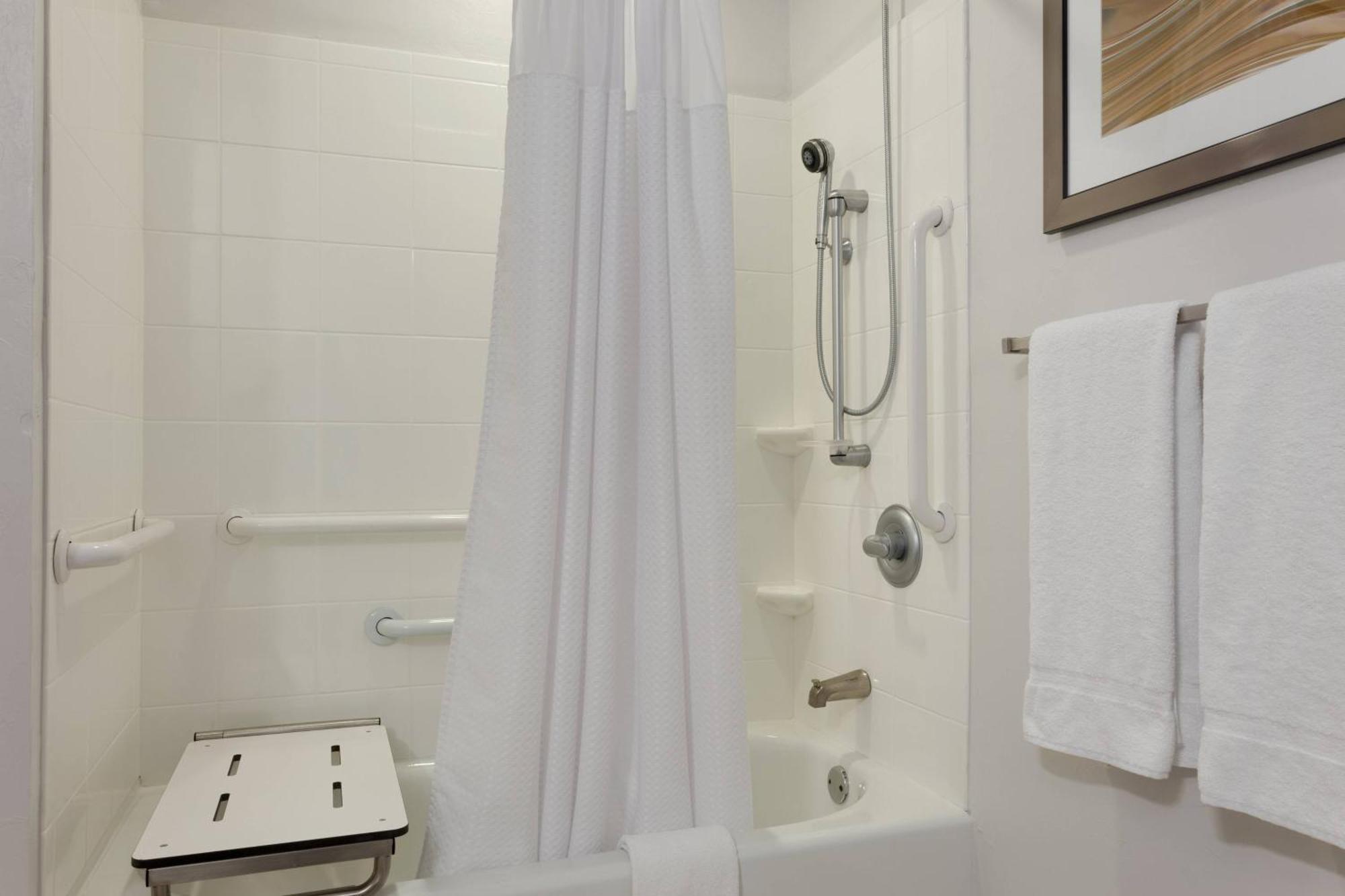 Courtyard By Marriott North/quail Springs Hotel Oklahoma City