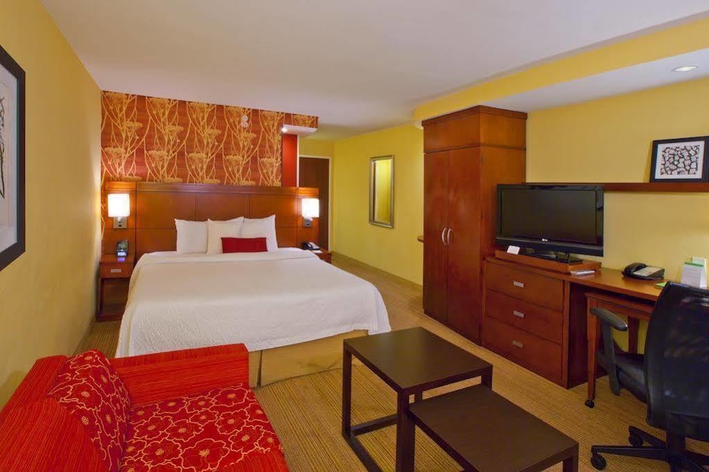 Courtyard By Marriott North/quail Springs